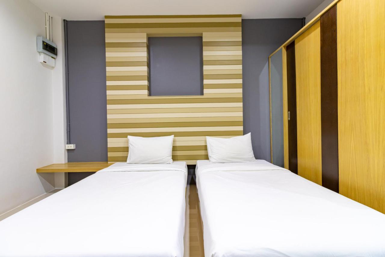 Ban Yep Chaeng Cs Klongtoey Grand Resort מראה חיצוני תמונה